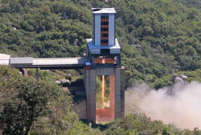 Triều Tiên từ nay không bàn chuyện hạt nhân Hình ảnh một vụ thử ở bãi Sohae ảnh: NKNews/KCNA