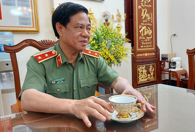 Giám đốc Công an TP Hà Nội: Tín dụng đen là “mẹ” của nhiều loại tội phạm Trung tướng Đoàn Duy Khương