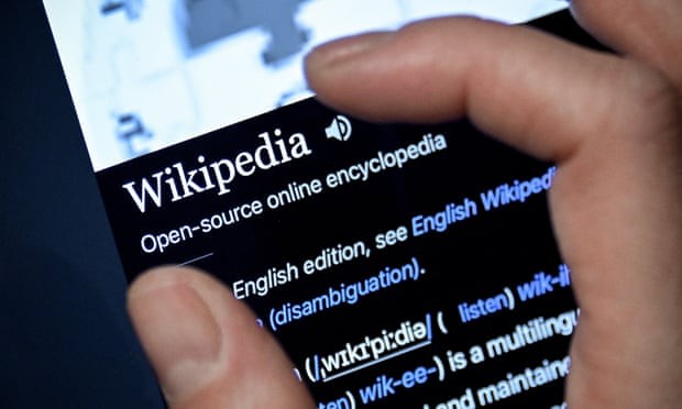 Wikipedia – Thành công vì không thương mại hóa Dễ dàng truy cập Wikipedia trên các phương tiện hiện đại