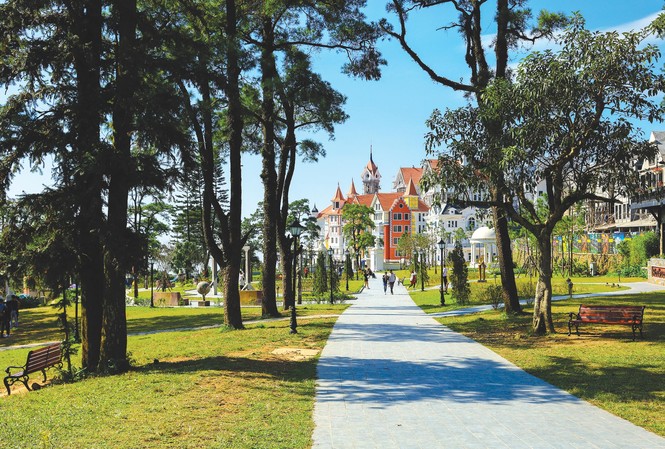 'Đòn bẩy' để Vĩnh Phúc trở thành tỉnh công nghiệp hiện đại Khách sạn Venus (Venus Hotel) tiêu chuẩn 4 sao đầu tiên tại Tam Đảo