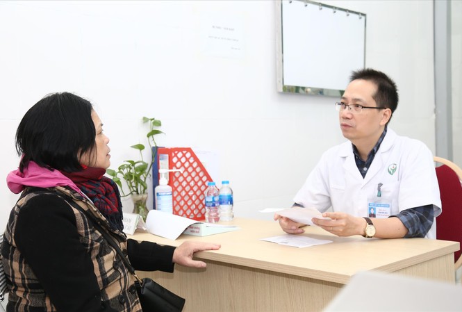 Rét đậm, bệnh đột quỵ tấn công cả người trẻ Bác sĩ tư vấn cho người dân phòng chống đột quỵ