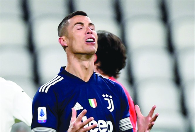 Tuổi 36 sung mãn của Ronaldo Cỗ máy ghi bàn Ronaldo vẫn tỏ ra sung mãn ở tuổi 36