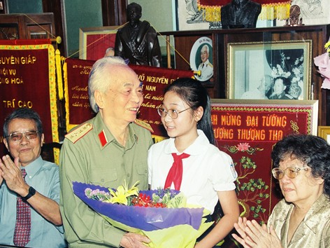 Hãy là đồng tác giả của một Điện Biên Phủ mới Hãy là đồng tác giả của một Điện Biên Phủ mới