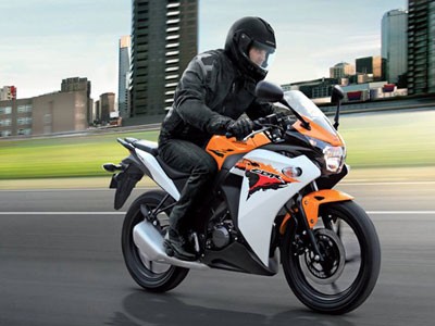 Honda CBR150R sắp có thêm hai phiên bản mới Honda CBR150R sắp có thêm hai phiên bản mới