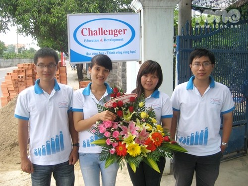9x tự tin mở... lò luyện thi Đại học 9x tự tin mở... lò luyện thi Đại học