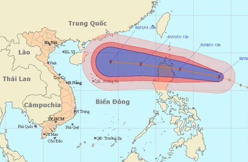 Bão giật cấp 13 tiến vào biển Đông Bão giật cấp 13 tiến vào biển Đông
