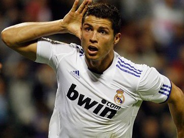 ‘Lộ’ tin Ronaldo qua đêm với người đẹp 'vòng ba' Brazil ‘Lộ’ tin Ronaldo qua đêm với người đẹp 'vòng ba' Brazil