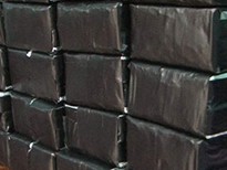 Bị bắt khi đang vận chuyển 20 bánh hê-rô-in Ảnh minh họa
