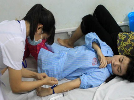 Nữ thiếu úy công an bị đánh nhập viện Thiếu úy Trần Thị Phương Thảo đang điều trị tại bệnh viện