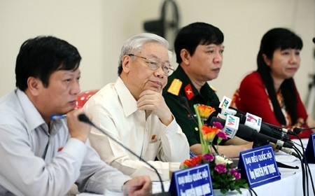Có quyền mà không kiểm soát dễ sinh hư hỏng Có quyền mà không kiểm soát dễ sinh hư hỏng