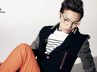 Đeo kính sành điệu như 'thủ lĩnh' Bigbang Đeo kính sành điệu như 'thủ lĩnh' Bigbang