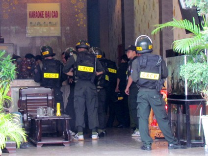 Vì sao Phó Giám đốc Sở Giao thông-vận tải bị hành hung? Vì sao Phó Giám đốc Sở Giao thông-vận tải bị hành hung?