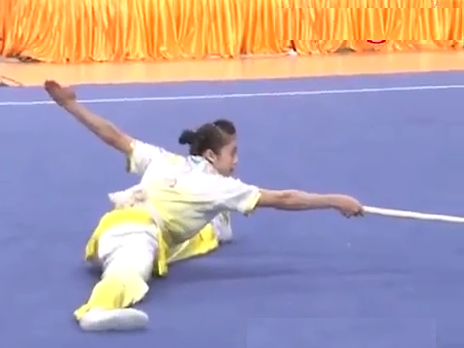 Clip: Phần biểu diễn Thương thuật của Thúy Vi Clip: Phần biểu diễn Thương thuật của Thúy Vi