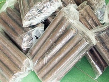 Phát hiện 200 kg thuốc nổ trong nhà mẹ đẻ Phát hiện 200 kg thuốc nổ trong nhà mẹ đẻ