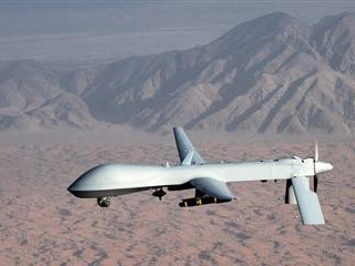 Israel bắn hạ một máy bay không người lái Hình ảnh một chiếc máy bay không người lái