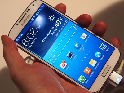 Samsung Galaxy S4 có doanh số vượt 40 triệu máy Samsung Galaxy S4 có doanh số vượt 40 triệu máy