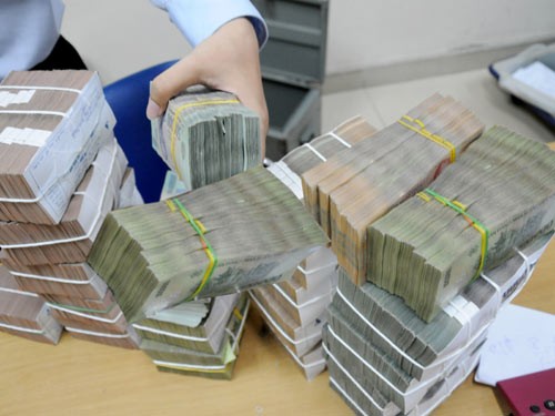 Ba 'ông lớn' ngân hàng bán 12.500 tỉ nợ xấu Ba 'ông lớn' ngân hàng bán 12.500 tỉ nợ xấu
