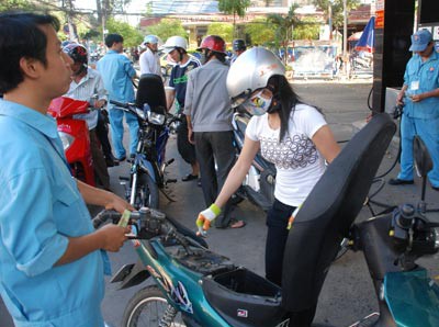 Đường đi của xăng dỏm Đường đi của xăng dỏm