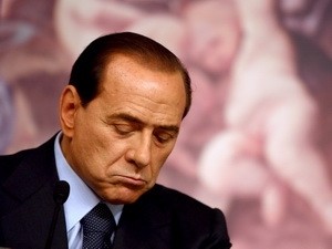 Thủ tướng Italy đệ đơn từ chức Thủ tướng Italy Silvio Berlusconi