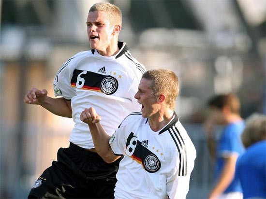 8 tân binh hứa hẹn “bùng nổ” tại EURO 2012 8 tân binh hứa hẹn “bùng nổ” tại EURO 2012