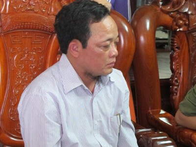Bắt khẩn cấp 'nhà tâm linh' lừa đảo, làm giả hài cốt liệt sĩ Bắt khẩn cấp 'nhà tâm linh' lừa đảo, làm giả hài cốt liệt sĩ