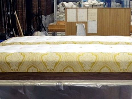 Đại gia Lê Ân sắp đem 'siêu giường' về cho dân…ngắm Đại gia Lê Ân sắp đem 'siêu giường' về cho dân…ngắm