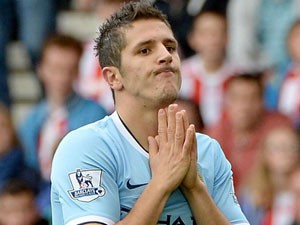 TIN NÓNG ngày 22/10: Arsenal 'giải cứu' tân binh của Man City TIN NÓNG ngày 22/10: Arsenal 'giải cứu' tân binh của Man City