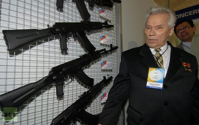 Cha đẻ súng AK-47 nhập viện Cha đẻ súng AK-47 nhập viện