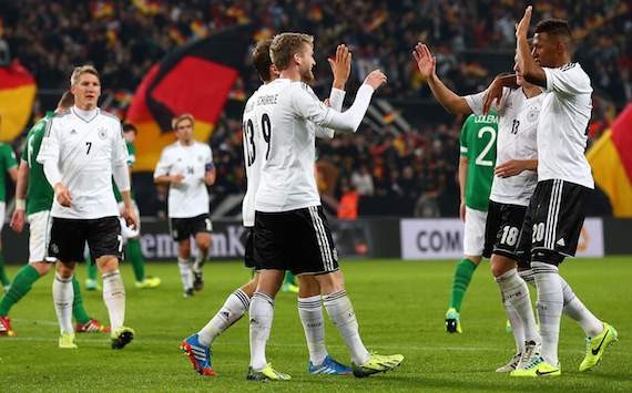 Đức-CH Ai len (3-0): “Xe tăng” giành vé đến Brazil Đức-CH Ai len (3-0): “Xe tăng” giành vé đến Brazil