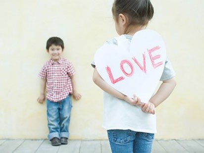 Tá hỏa khi phát hiện trẻ làm 'chuyện vợ chồng' Tá hỏa khi phát hiện trẻ làm 'chuyện vợ chồng'