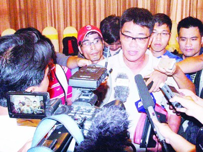 Không phục VFF vụ 'nghi án trọng tài hối lộ' Không phục VFF vụ 'nghi án trọng tài hối lộ'