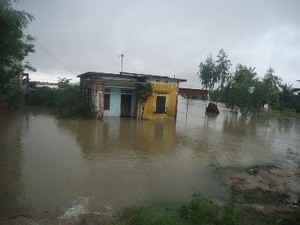 Miền Trung có mưa lớn, đề phòng lũ quét, sạt lở đất Miền Trung có mưa lớn, đề phòng lũ quét, sạt lở đất