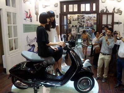 Vespa 946 và sự “giàu có” của người Việt Vespa 946 và sự “giàu có” của người Việt