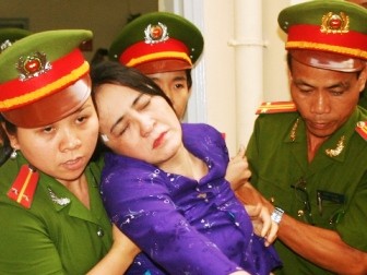 Chiều nay xử phúc thẩm vụ nhà báo Hoàng Hùng bị đốt Chiều nay xử phúc thẩm vụ nhà báo Hoàng Hùng bị đốt