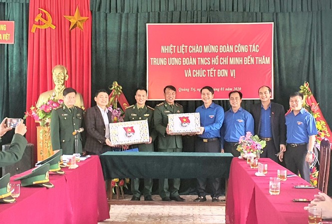 Bảo vệ nền tảng tư tưởng, lý luận của Đảng về chủ quyền biển đảo Việt Nam Bảo vệ nền tảng tư tưởng, lý luận của Đảng về chủ quyền biển đảo Việt Nam