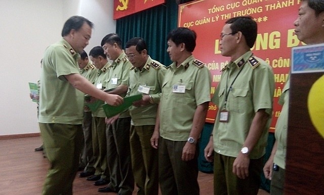 Thành ủy, UBND TPHCM bị Tổng cục Quản lý thị trường ‘qua mặt’ Thành ủy, UBND TPHCM bị Tổng cục Quản lý thị trường ‘qua mặt’