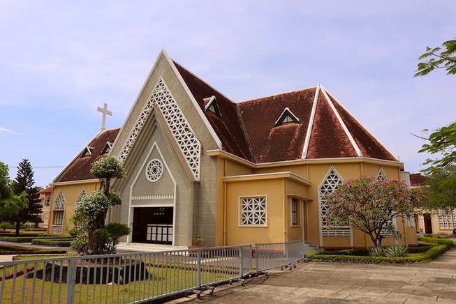 TPHCM xếp hạng di tích cho tu viện, nhà thờ ở Thủ Thiêm TPHCM xếp hạng di tích cho tu viện, nhà thờ ở Thủ Thiêm