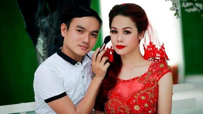 Người mẫu trong showbiz Việt giàu hay nghèo? Hùng Việt và Nhật Kim Anh
