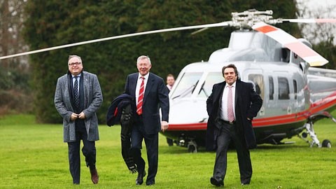 Sir Alex khiến fan phát cuồng vì khả năng in tiền khủng Về hưu song Sir Alex vẫn rất năng động trong cuộc sống