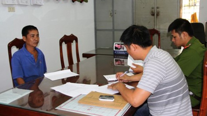 Bắt đối tượng cộm cán trốn truy nã Bắt đối tượng cộm cán trốn truy nã