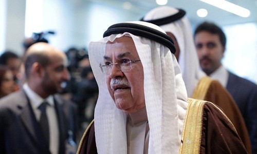Nga và Ảrập Xêút bí mật họp bàn về giá dầu Ali al-Naimi - Bộ trưởng Dầu mỏ và Tài nguyên Khoáng sản Ảrập Xêút. Ảnh: Bloomberg
