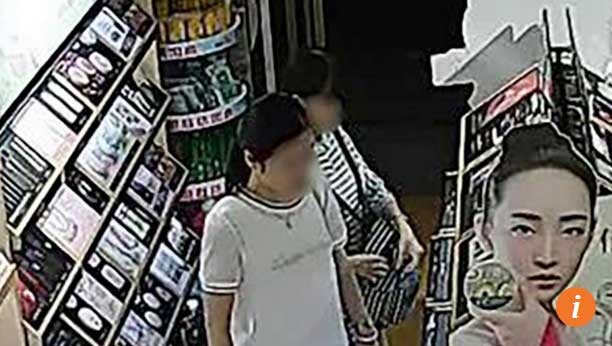 Nhóm phụ nữ nhà giàu thi nhau... ăn cắp để giải sầu Nhóm phụ nữ nhà giàu thi nhau... ăn cắp để giải sầu