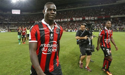 Balotelli: 'Tôi chẳng biết Klopp là ai' Balotelli đang tỏa sáng ở CLB mới. Ảnh: AFP.