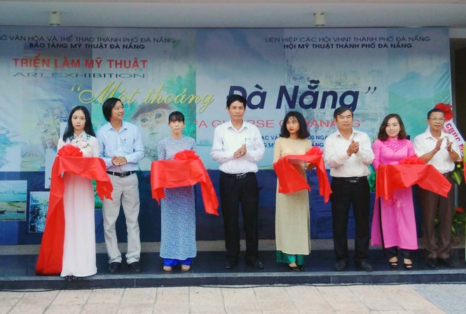 Một thoáng Đà Nẵng ngày Tết Độc lập Khai mạc triển lãm