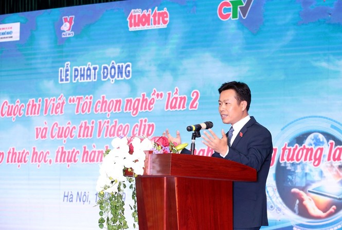Thi viết 'Tôi chọn nghề' và dựng phim về giáo dục nghề nghiệp Thứ trưởng LĐ-TB&XH Lê Quân phát động 2 cuộc thi để nâng cao nhận thức xã hội về giáo dục nghề nghiệp.
