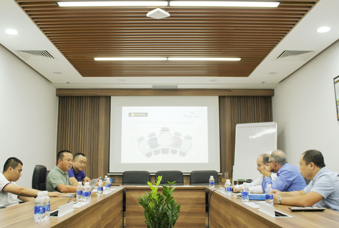 Bán đồng hồ số lượng khủng, Thế Giới Di Động lọt vào 'tầm ngắm' hợp tác của Mathey-Tissot Cái bắt tay giữa Thế Giới Di Động và Mathey-Tissot sẽ giúp người tiêu dùng Việt Nam có thêm nhiều sự lựa chọn đồng hồ
