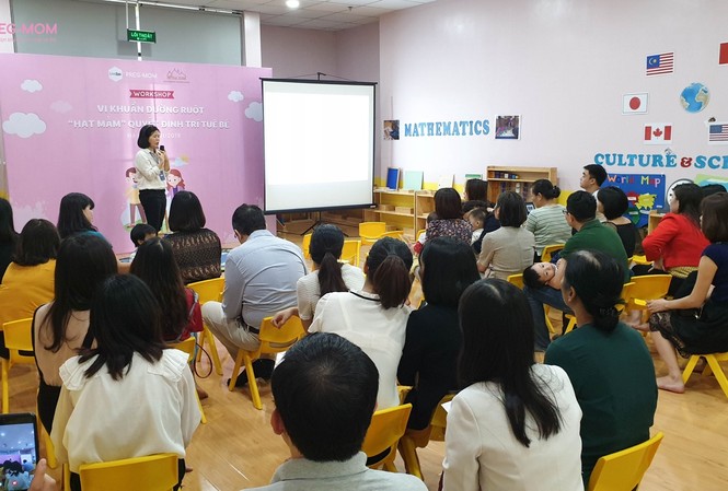 Chuỗi workshop 'Vi khuẩn đường ruột - Hạt mầm quyết định trí tuệ bé'
Chương trình đã thu hút được đông đảo sự tham dự của cha mẹ và bé