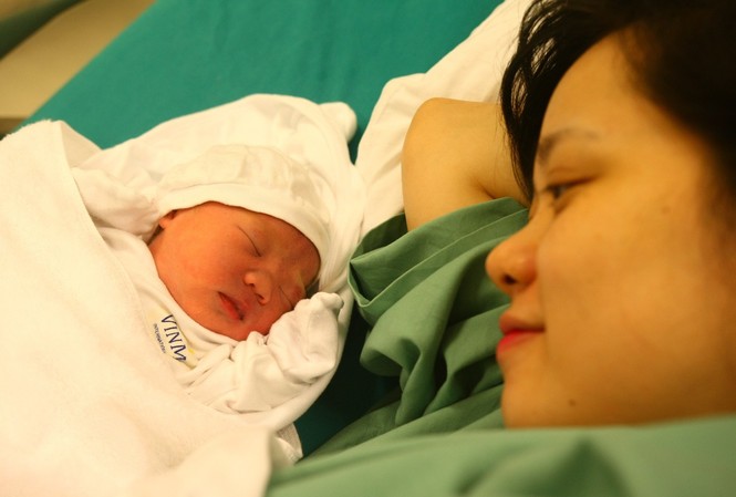 'Đặc sản' của Vinmec giúp trên 95% bà mẹ không còn phải chịu đau đẻ Các kỹ thuật gây tê vùng đã giúp các bà mẹ sinh tại Vinmec trải nghiệm cuộc sinh nở nhẹ nhàng, đồng thời phục hồi sức khỏe nhanh sau sinh