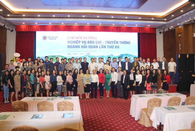 Đào tạo về chiến lược truyền thông và xử lý khủng hoảng cho ngành Hải quan Đào tạo về chiến lược truyền thông và xử lý khủng hoảng cho ngành Hải quan