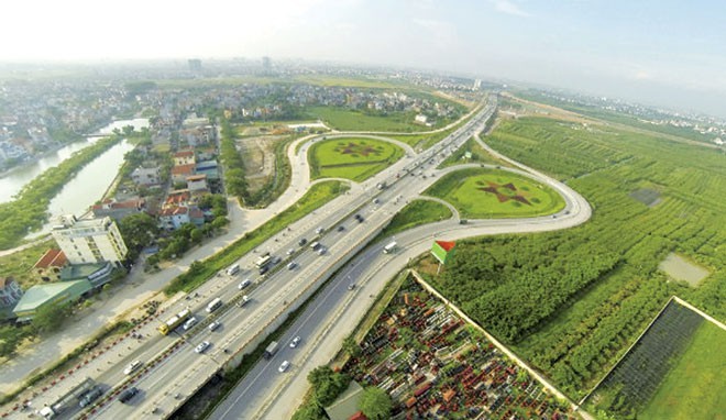 Hà Nội có thể tăng 30% giá đất từ năm 2020: Đất Gia Lâm 'nóng' lên từng ngày Hạ tầng được kết nối đồng bộ giúp bất động sản phía Đông trở thành một trong những khu vực có giao dịch sôi động nhất tại Hà Nội.